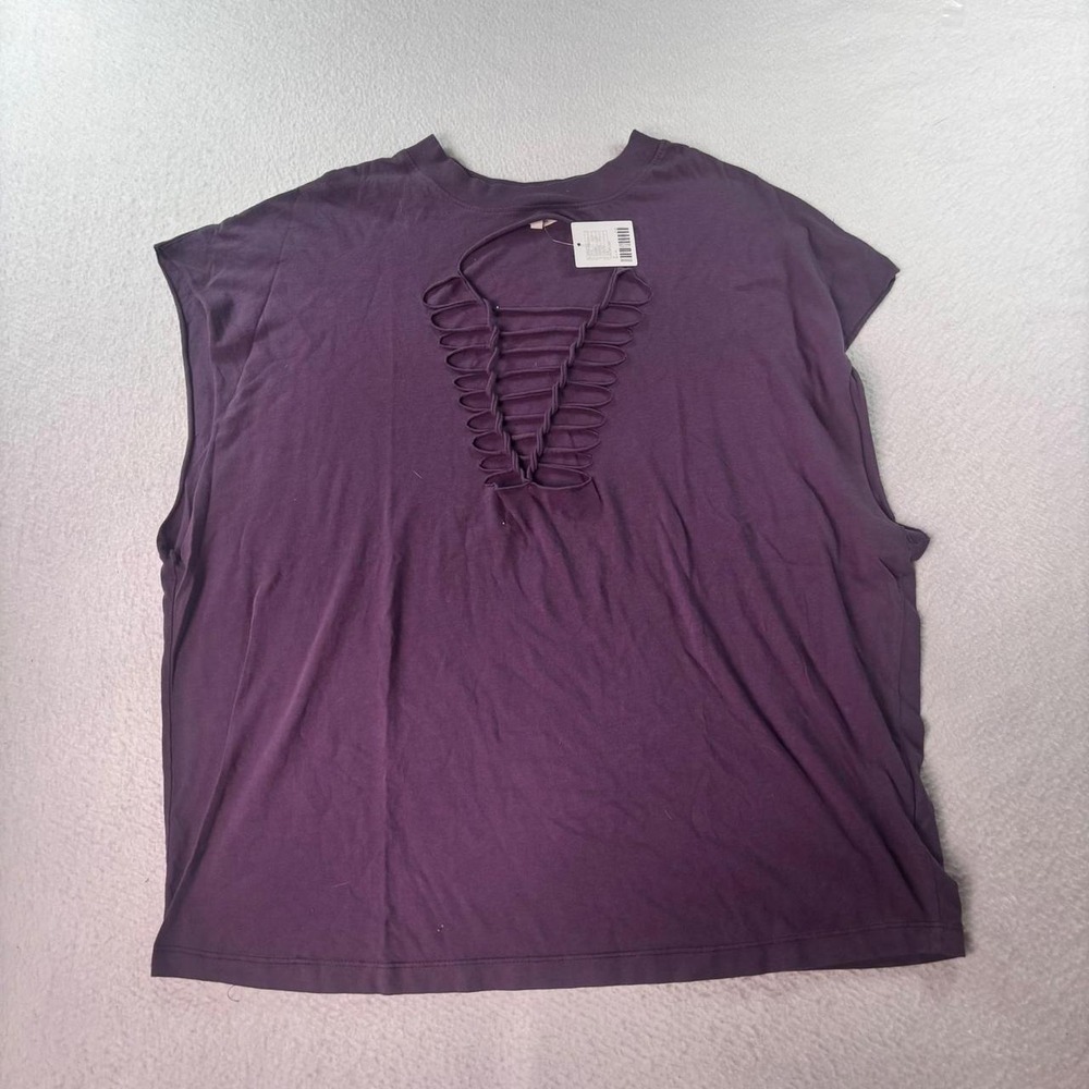 Truly Madly Deeply Los Angeles Oversized Purple Cutout Back Top Women's M NWT